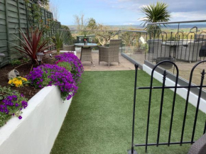 Pendower Apartment